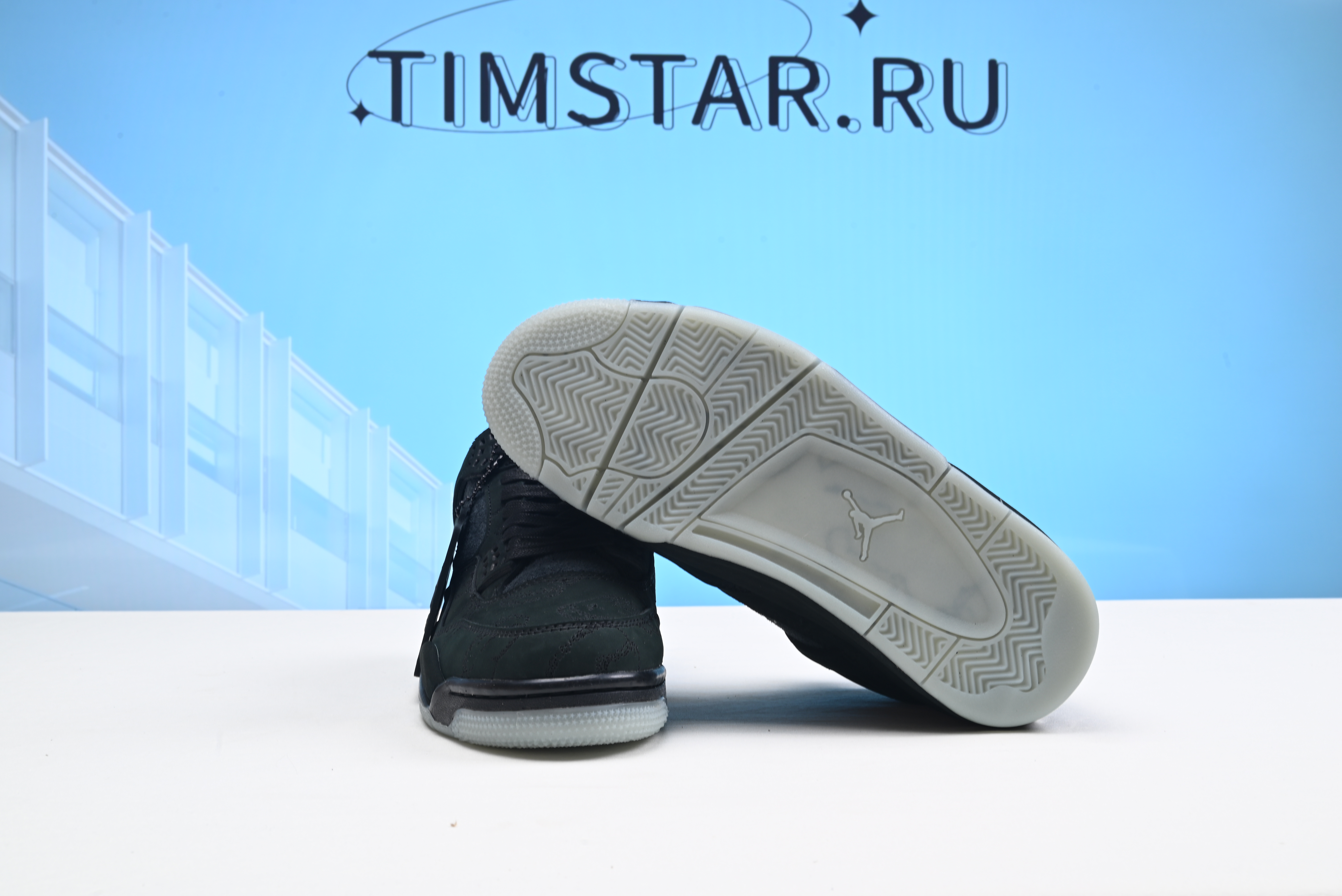 Air Jordan 4 IV Retro 