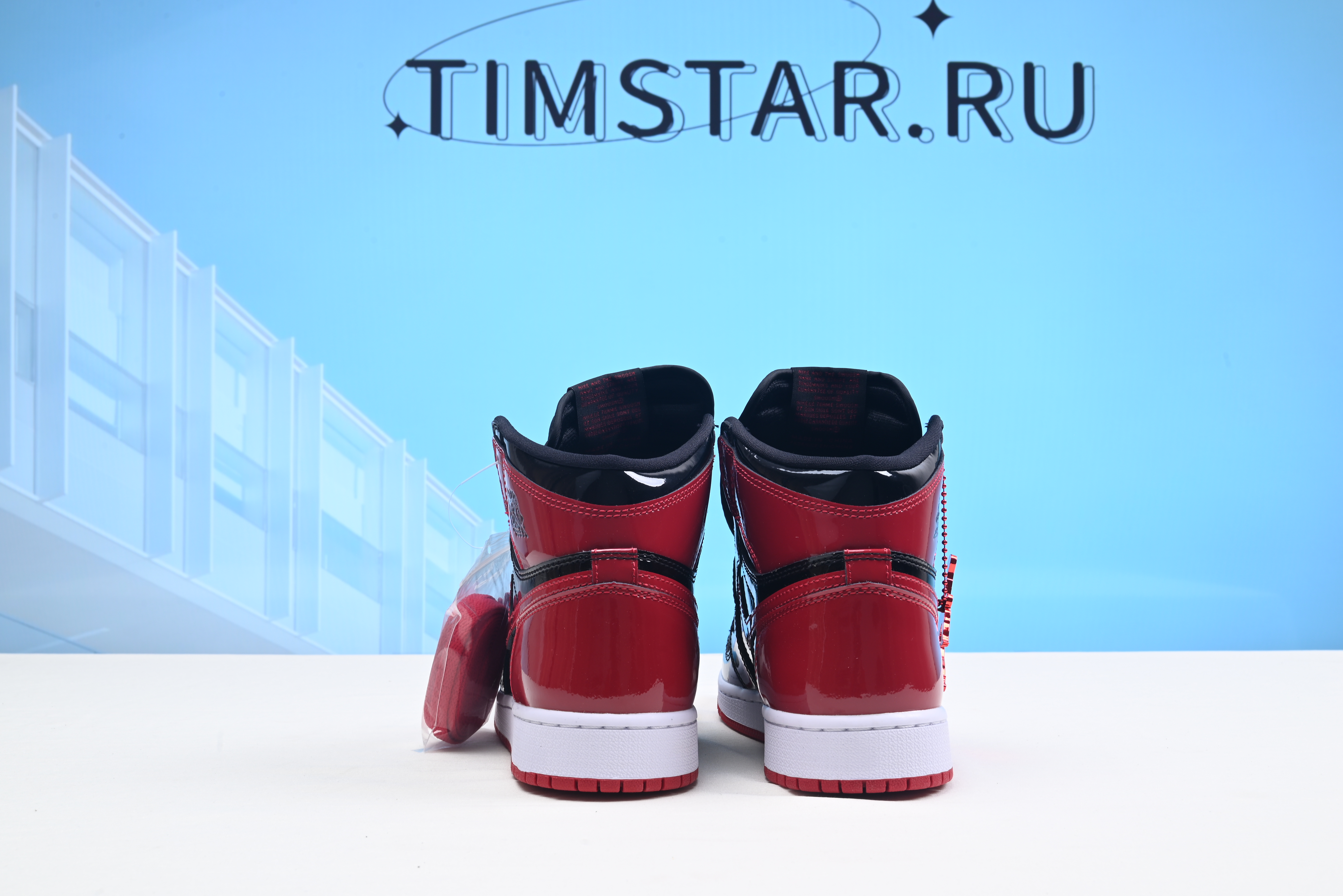 Air Jordan 1 Retro High OG Patent 