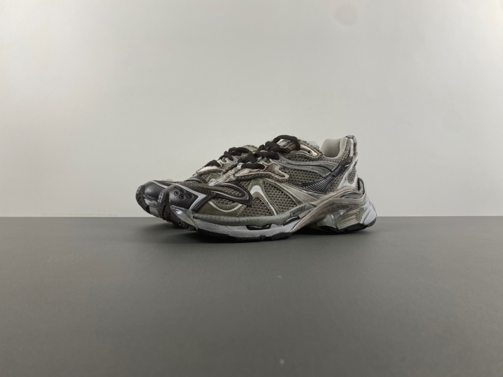 Blncig Runner Sneaker 'Worn-Out - Beige'