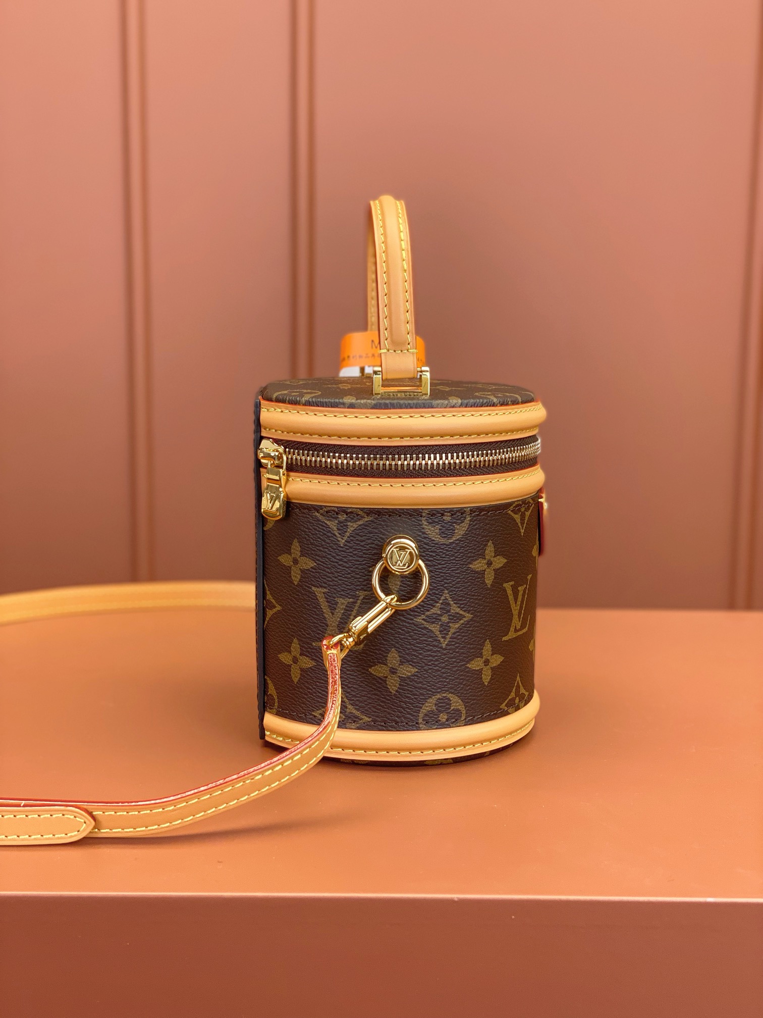 LsVttn Crossbody bag 14.5cm