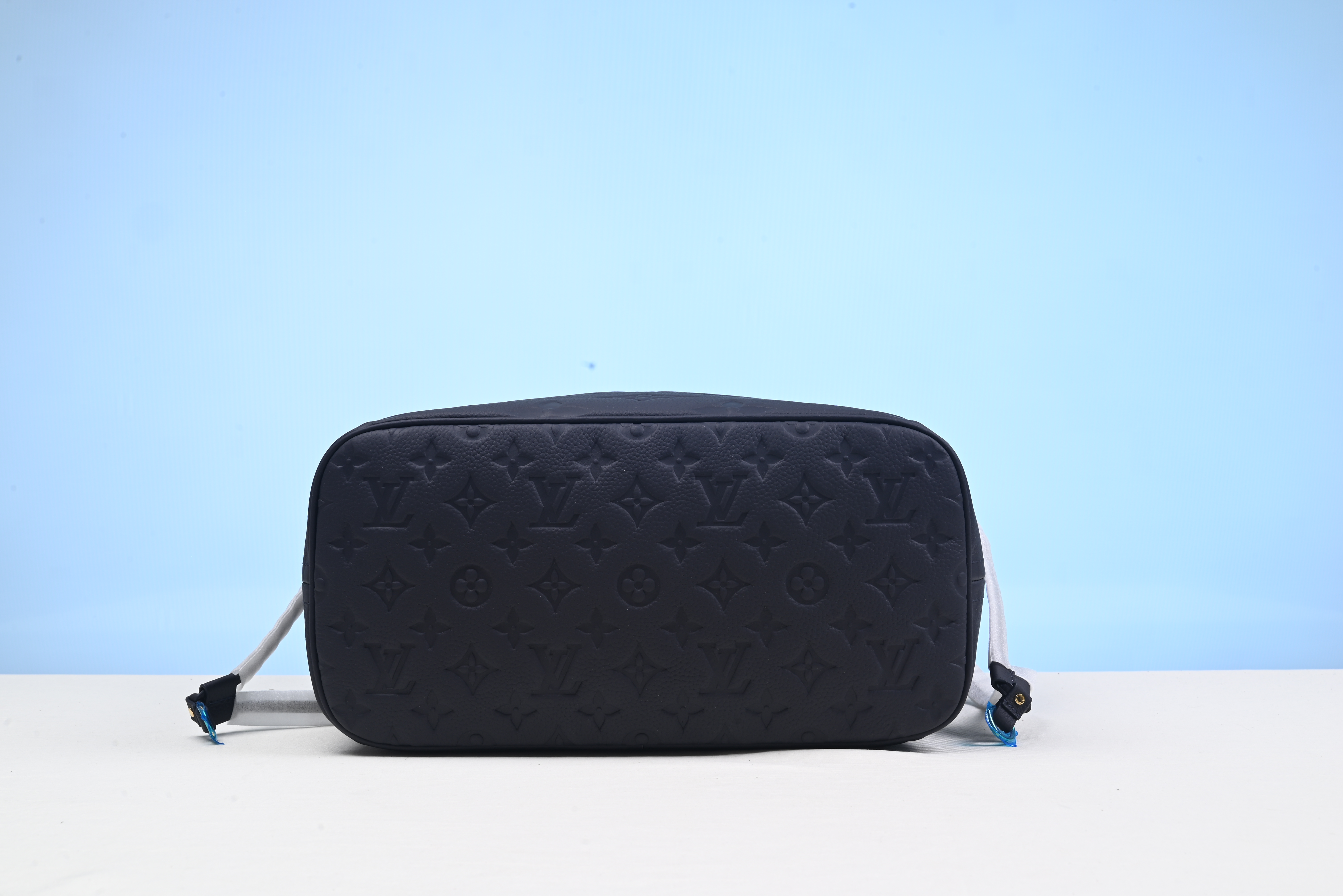 LsVttn Neverfull 32cm