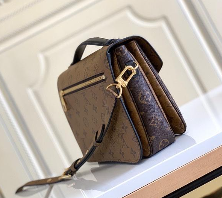 LsVttn Pochette Metis Monogram Reverse- M44876 25cm