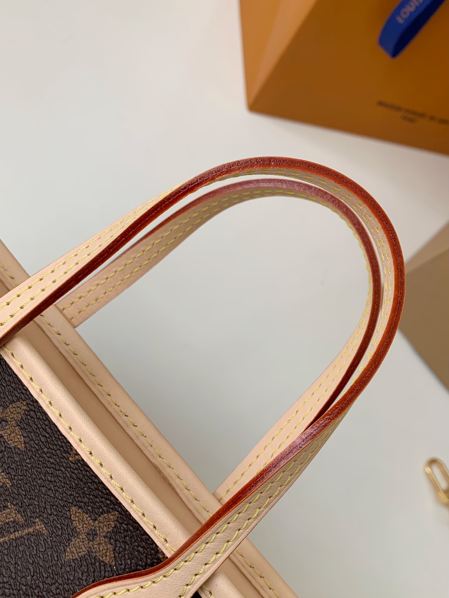 LsVttn Bag 62123184 24cm