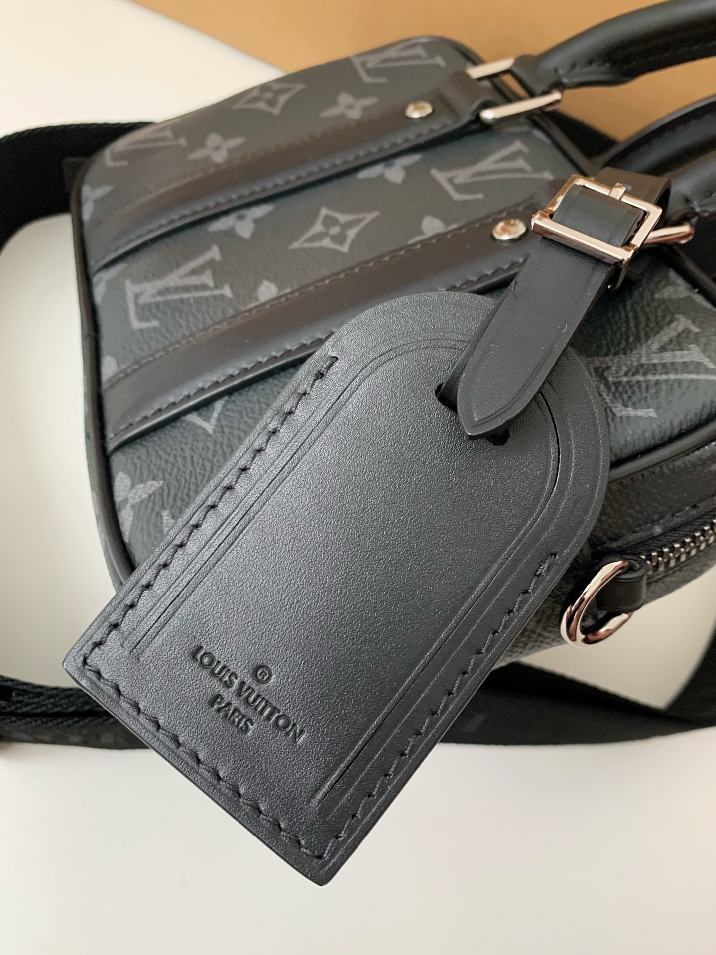 LsVttn Bag 58123172 20cm