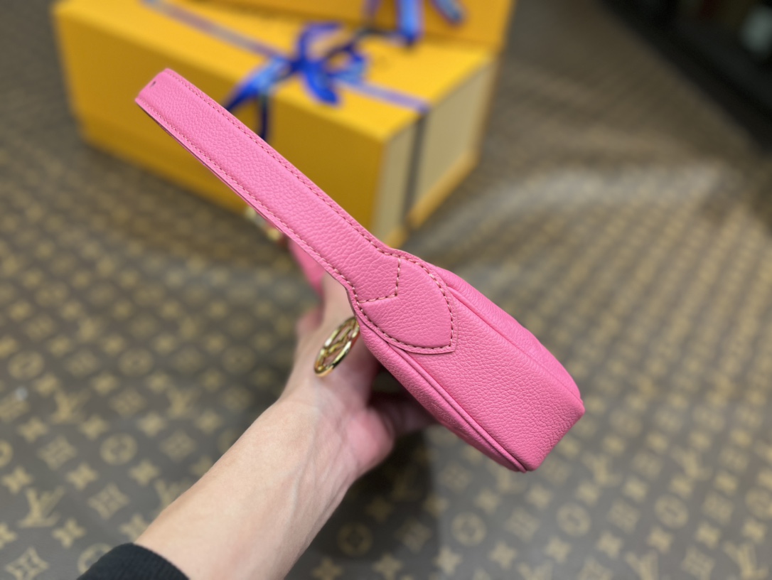 LsVttn Bag 49123168 pink20.5cm