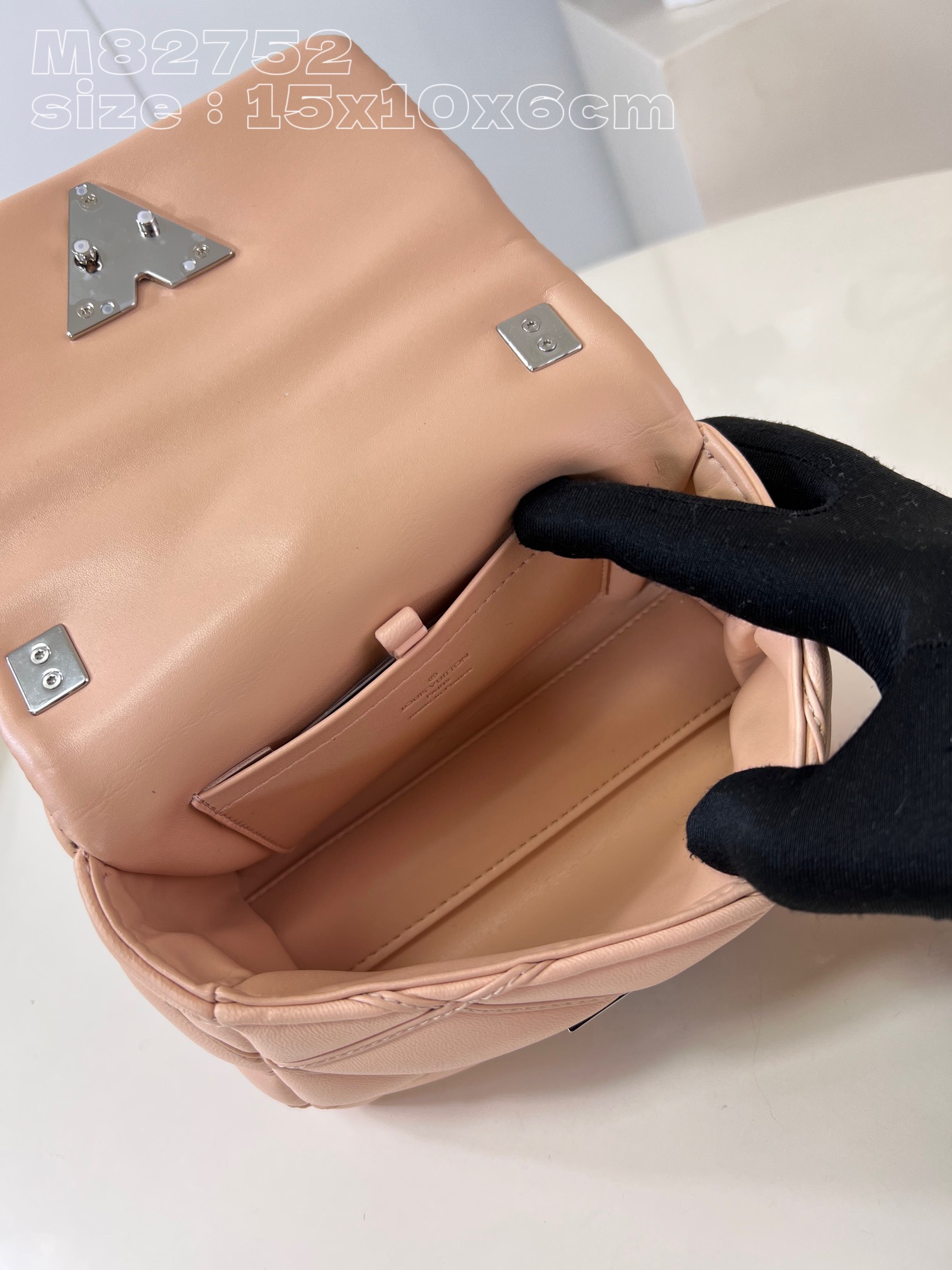 LsVttn Bag 85123231 15cm