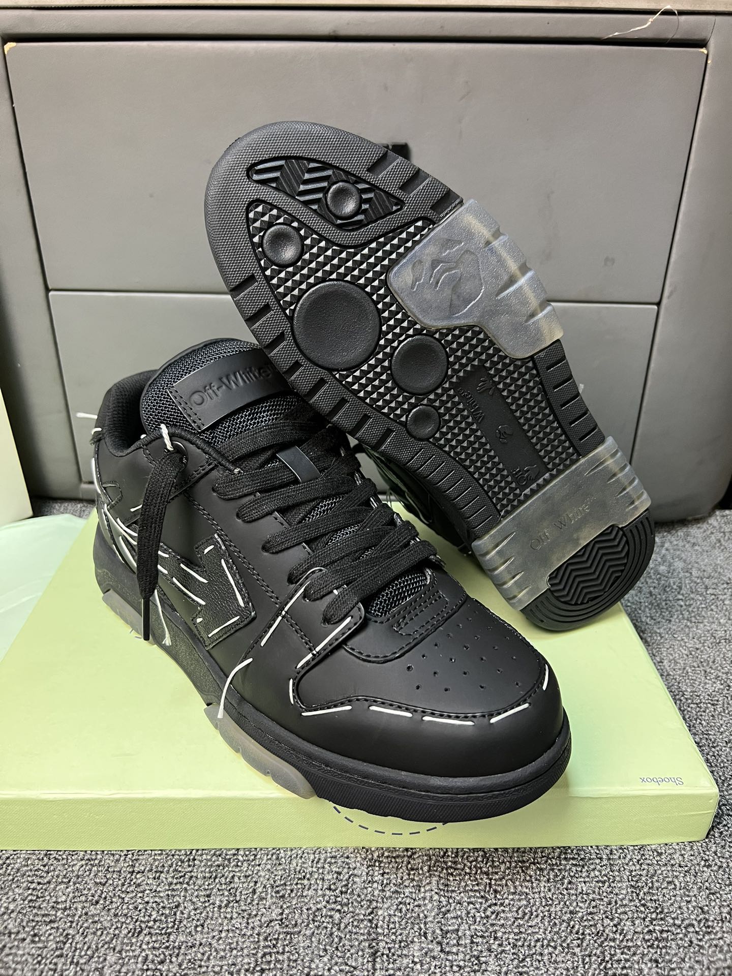 OFF-WHITE sneaker white and black828253