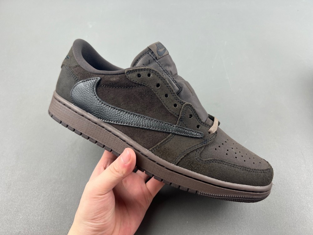 Travis Scott x Air Jordan 1 Low OG DM7866-202