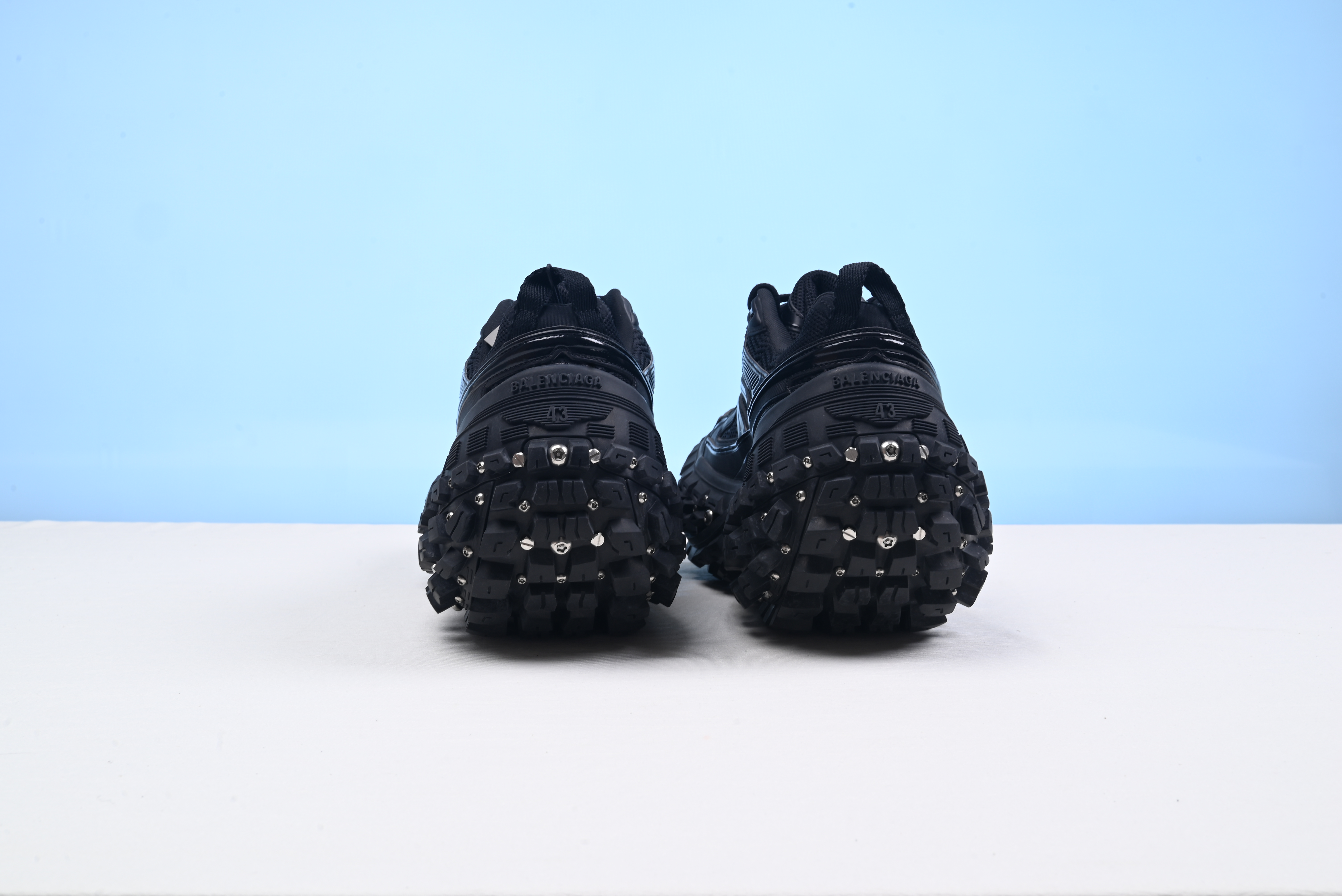 Blncig shoes 2023082202