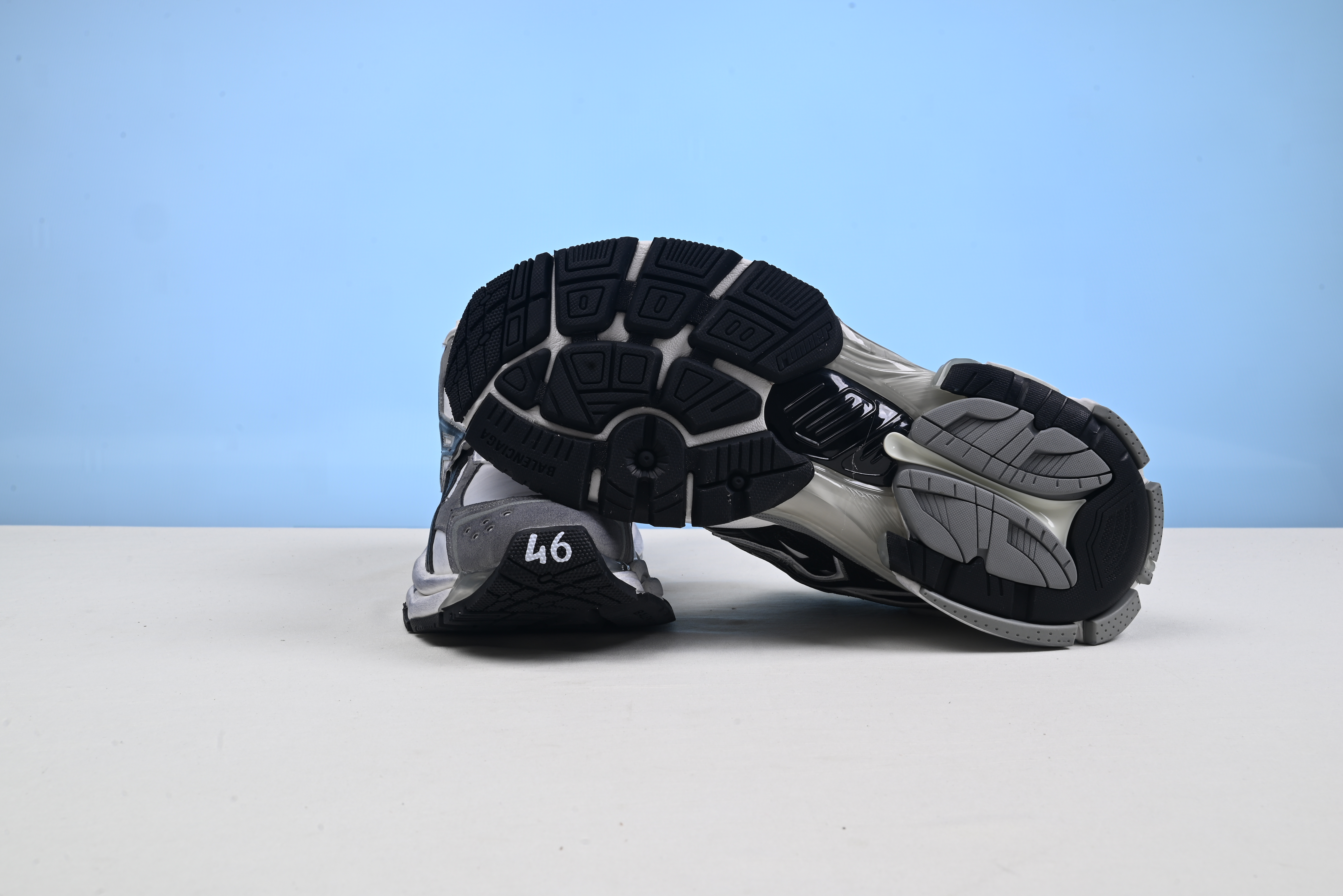 Blncig Track 677403-W3RB5-9012