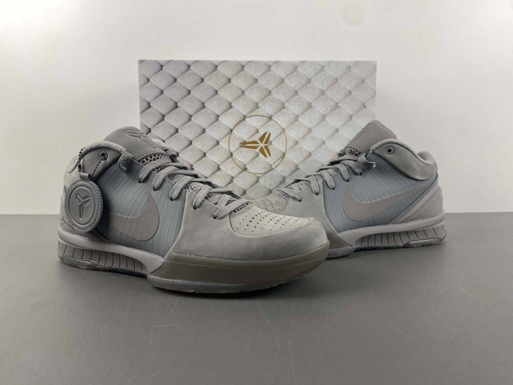 Nike Kobe 4 Black Mamba Collection Fade to Black869450-005