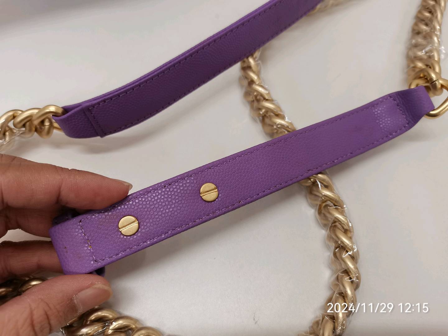 Channe1 Caviar Quilted Medium Boy Flap Purple 24.5cm