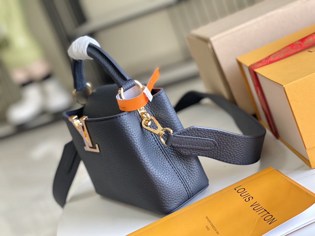 LsVttn Bag 110123289black 21cm