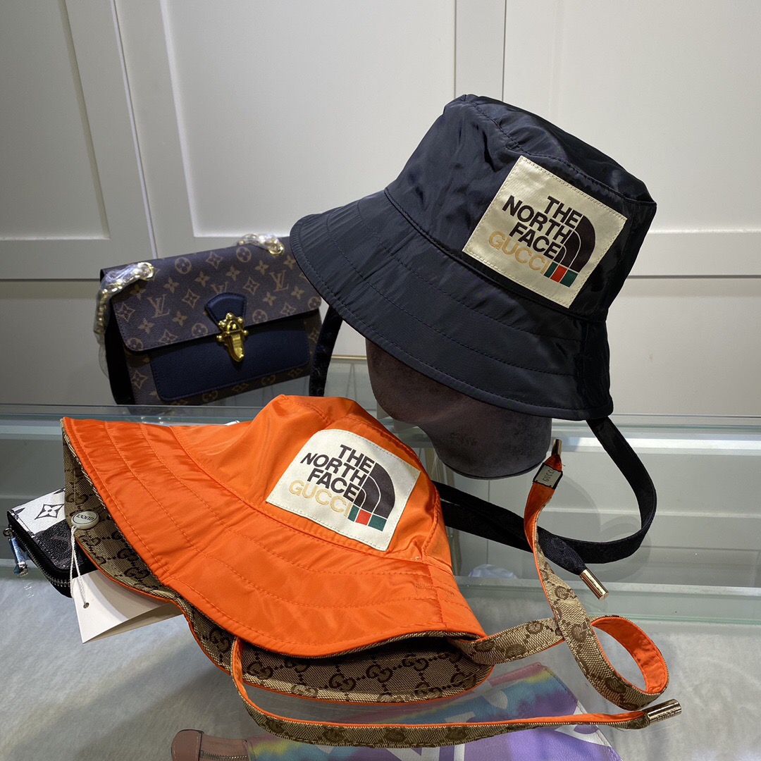 Gucci reversible hat