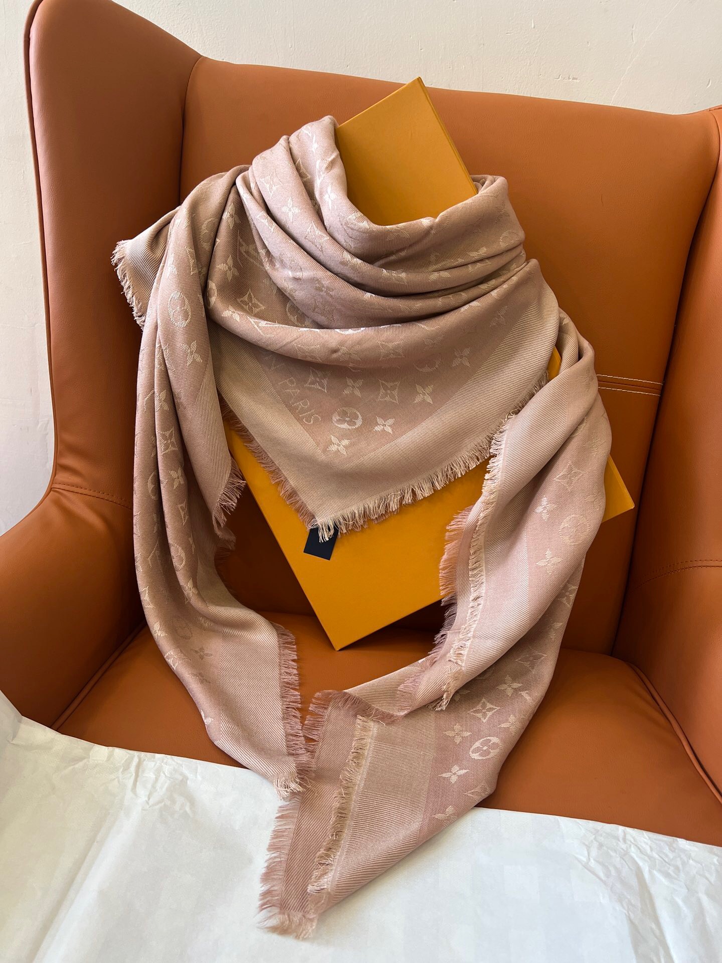 LsVttn Monogram scarf M76875