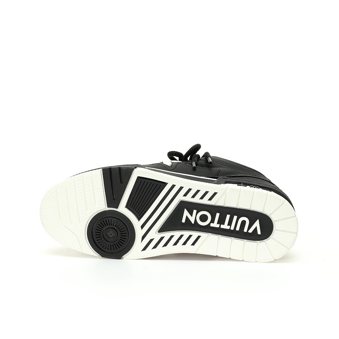 Louis Vuitton Skate Sneaker Black White