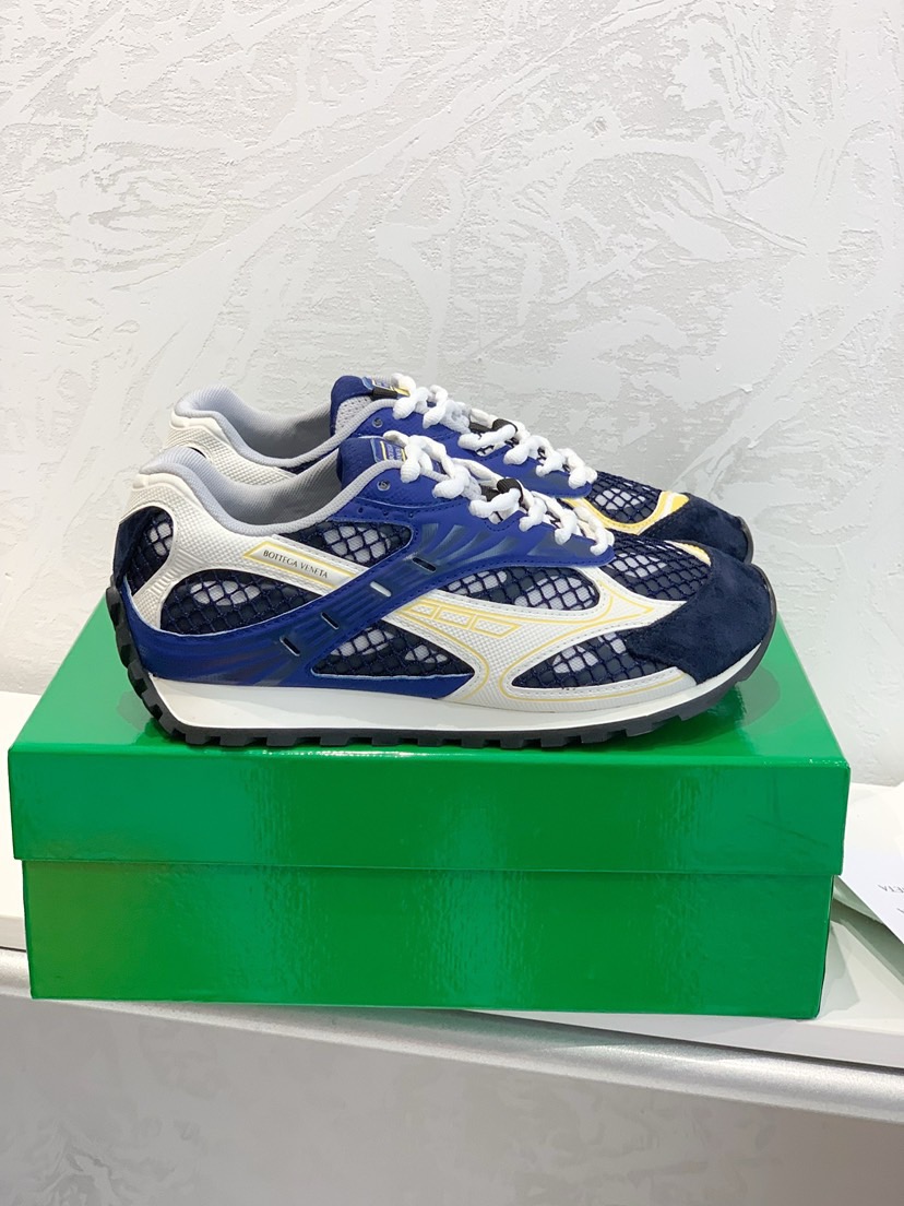 Bottega Veneta Orbit sneaker 01