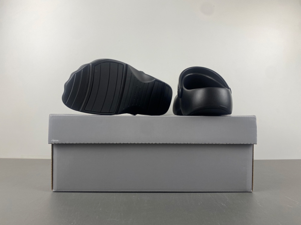 Balenciaga Sunday Black 788619