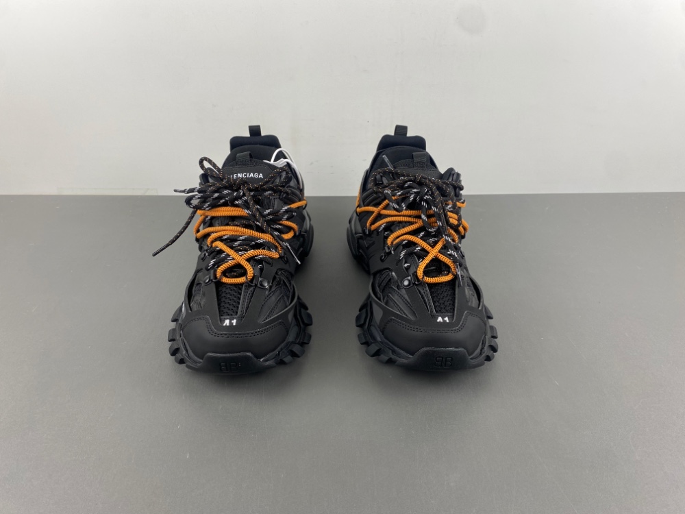 Balenciaga Track Trail Laces3.0 800592 WTRHK 1000