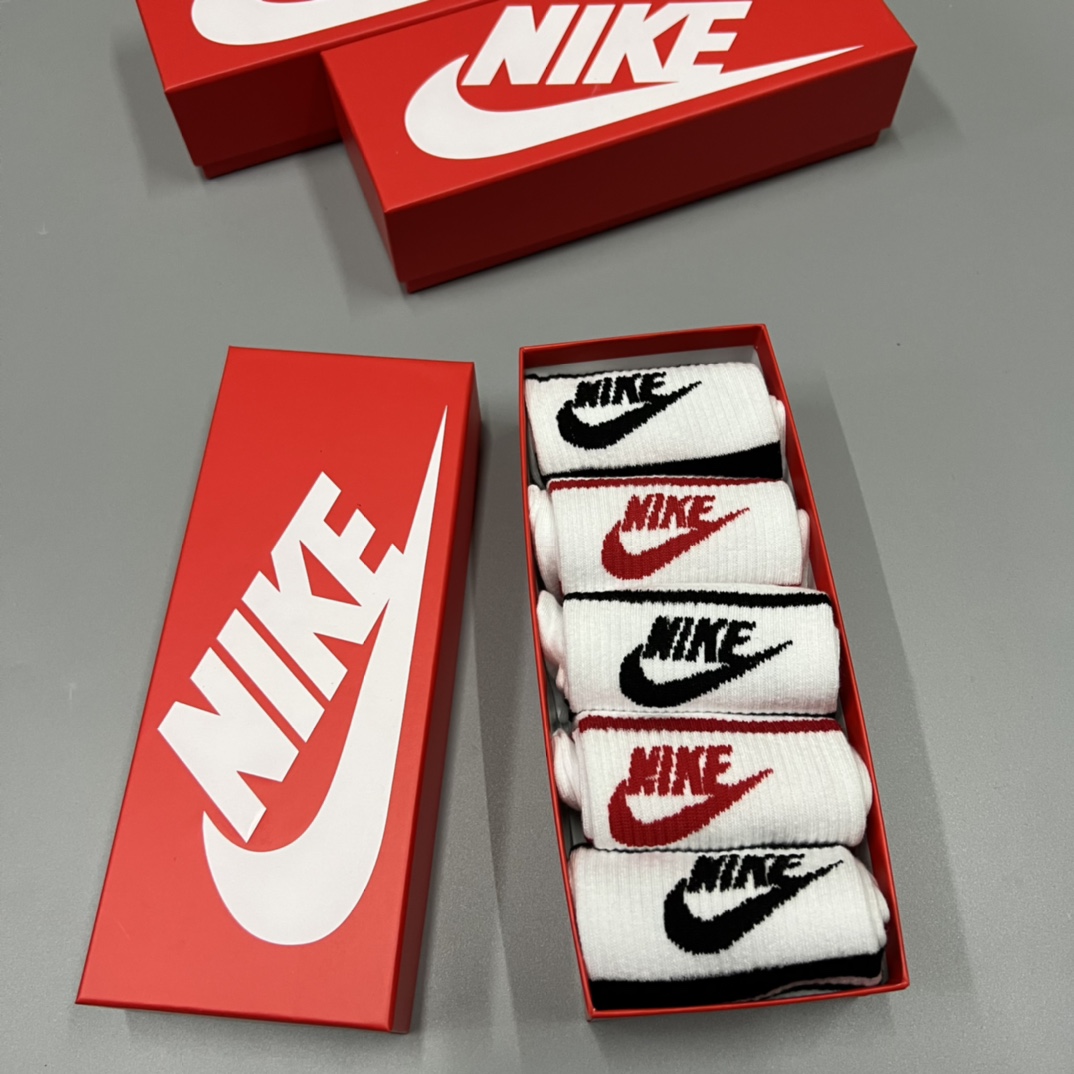 Nike Socks 5 pieces per box 02