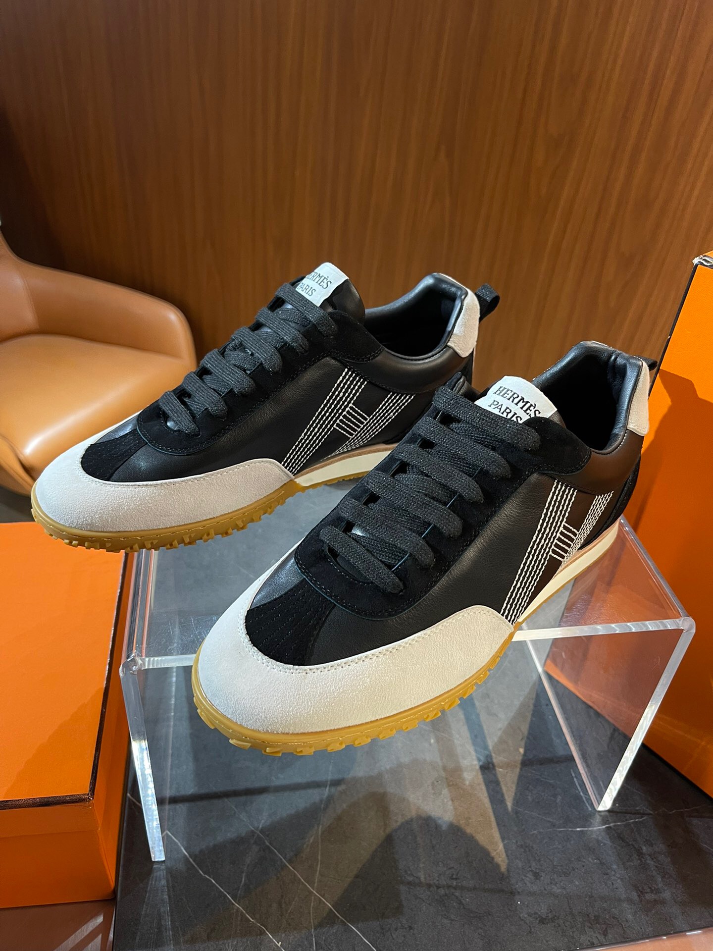 Hermes Sneaker
