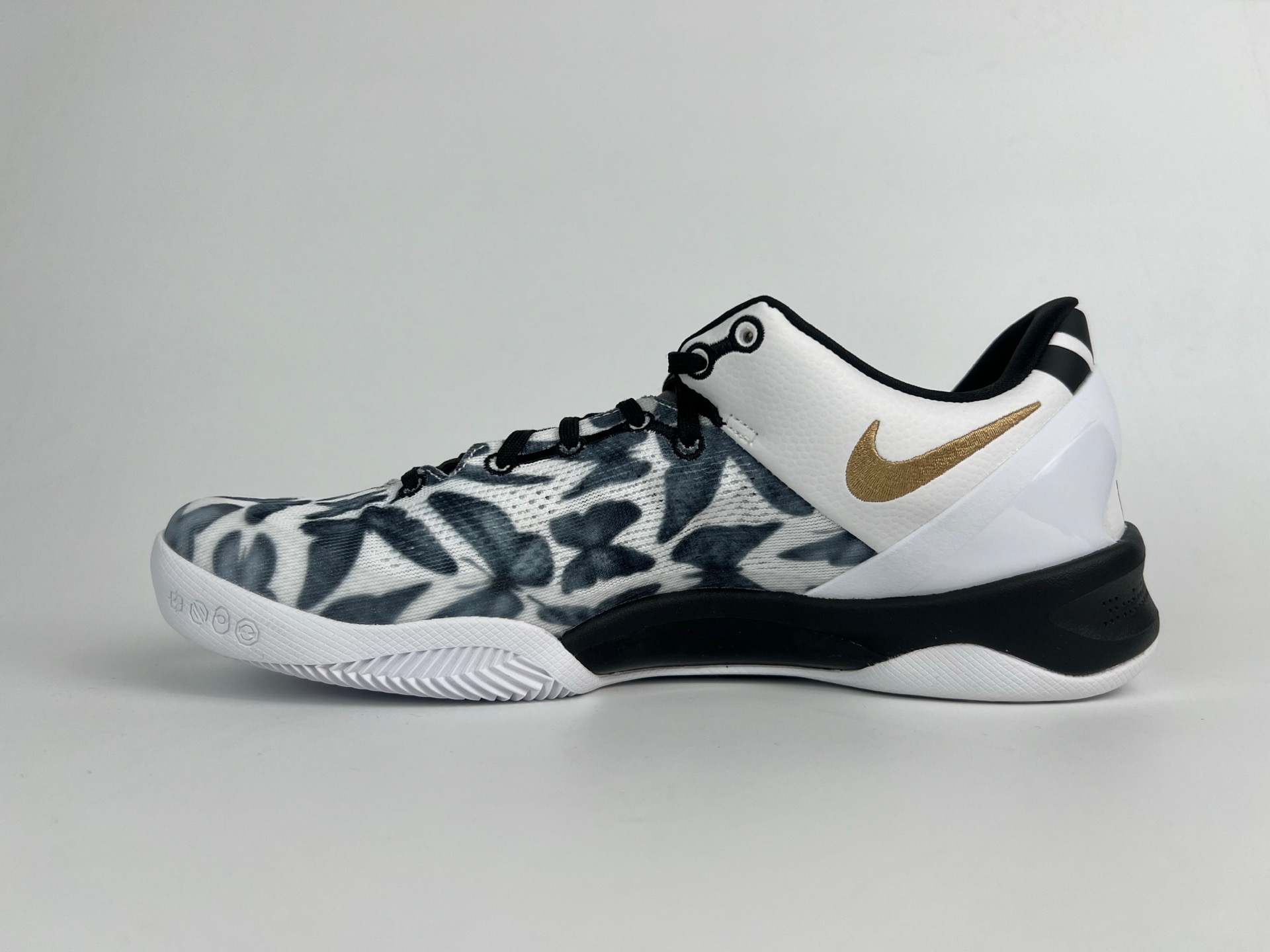 Nike Kobe 8 Protro "Mambacita" GIGI