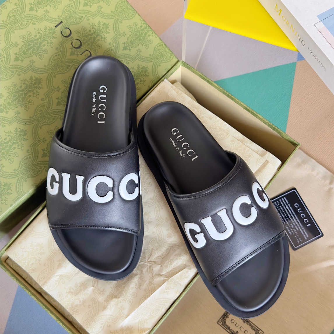 Guccii1 slide sandal HMSS078