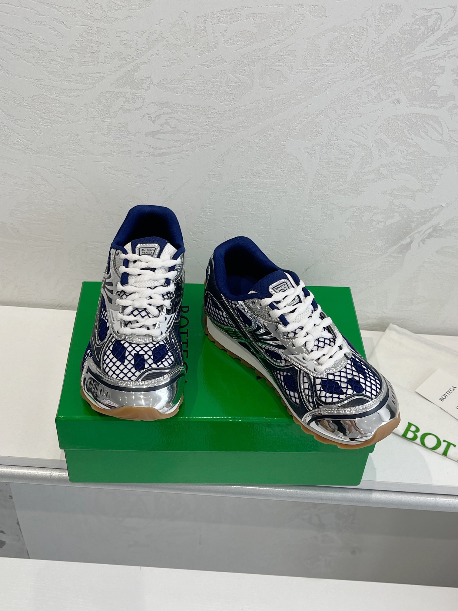 Bottega Veneta Orbit sneaker 03