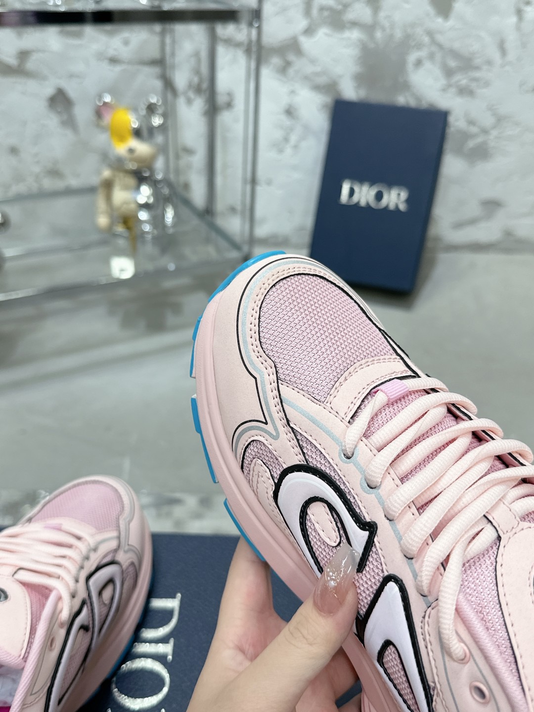 Dior B30 pink