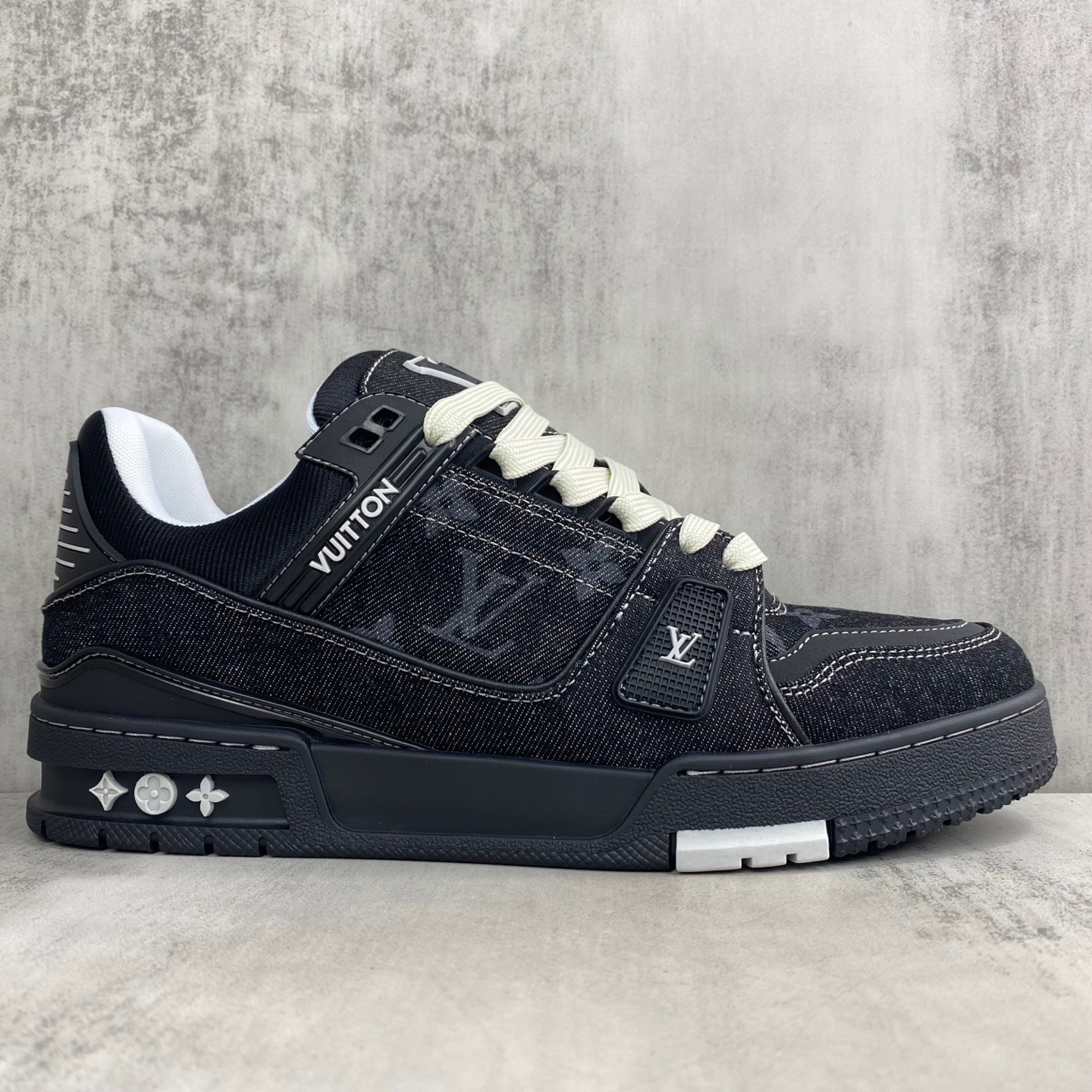 LsVttn Trainer blake shoes