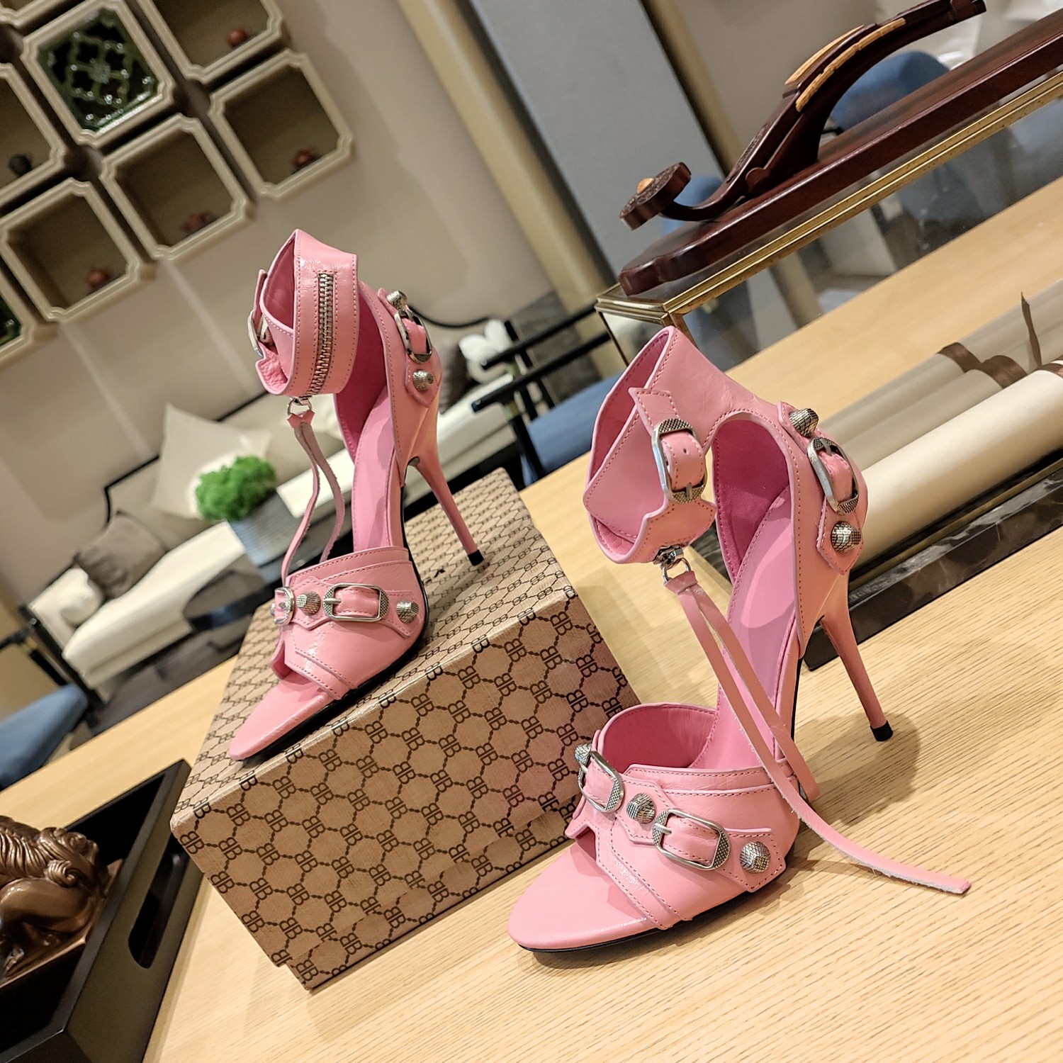 Balenciaga High heel Shoes pink