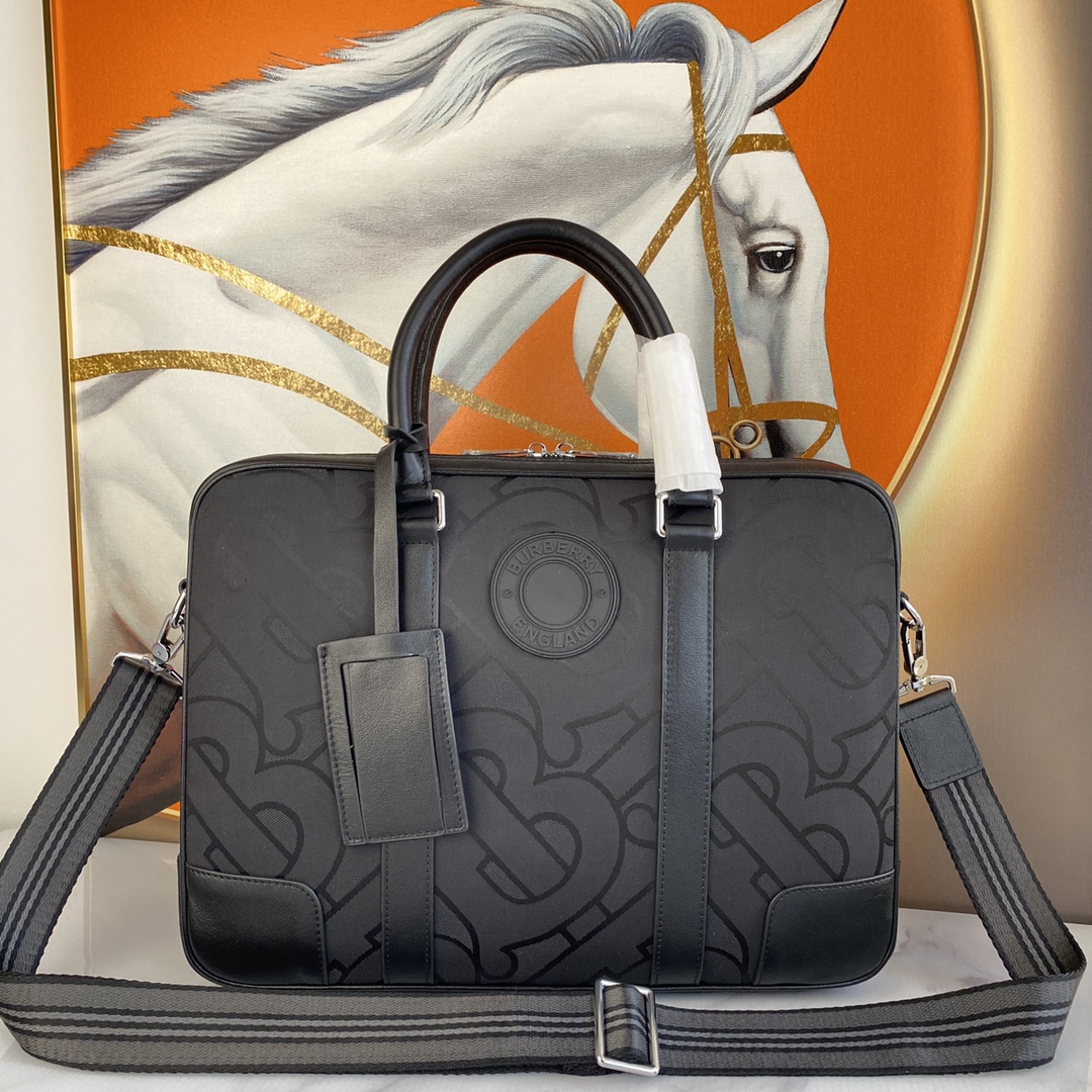 Burberry men's bag 48123146