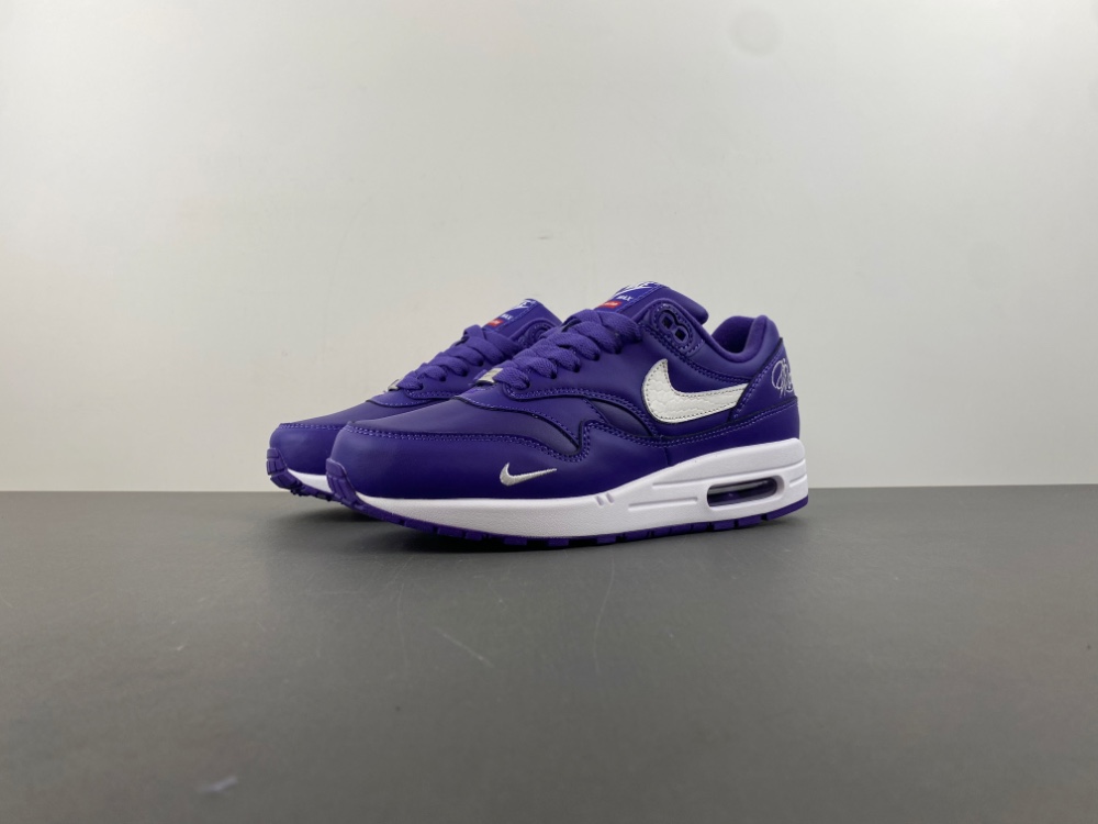 Nike Air Max 1 “Varsity Purple” Supreme HF8813-500