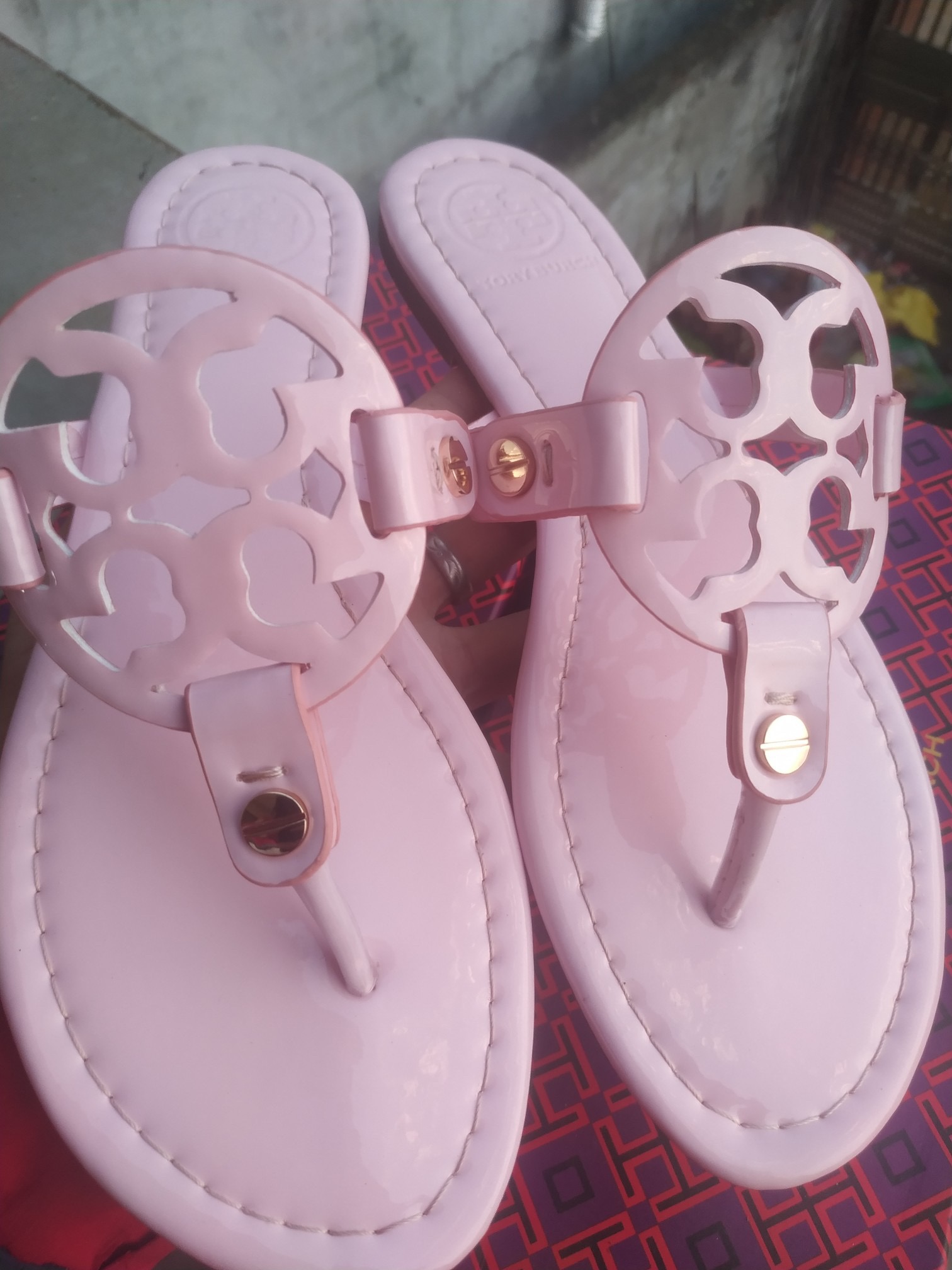 TORY BURCH pink sandals