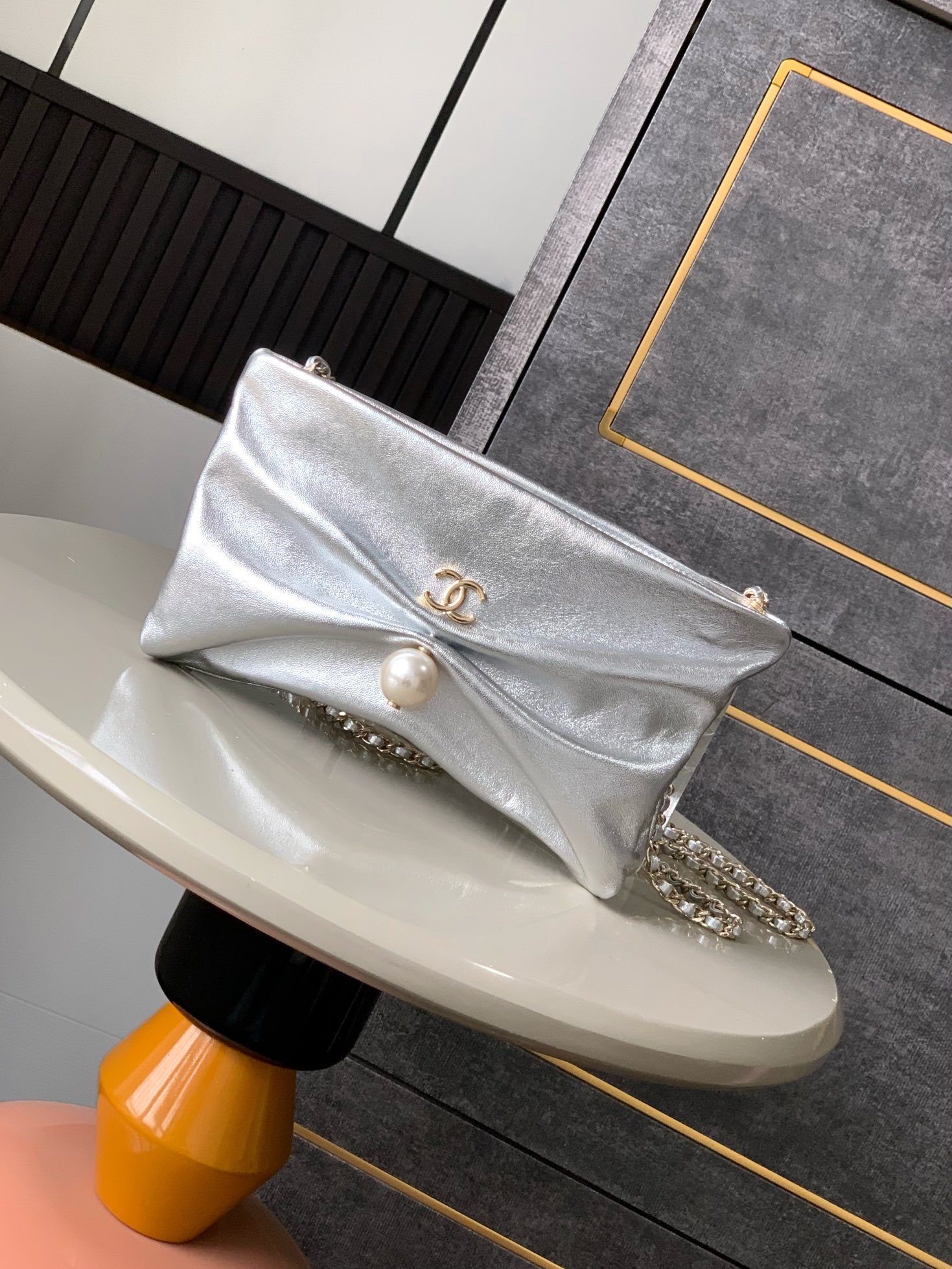 Channel silver bag 83123226 14x24x5cm