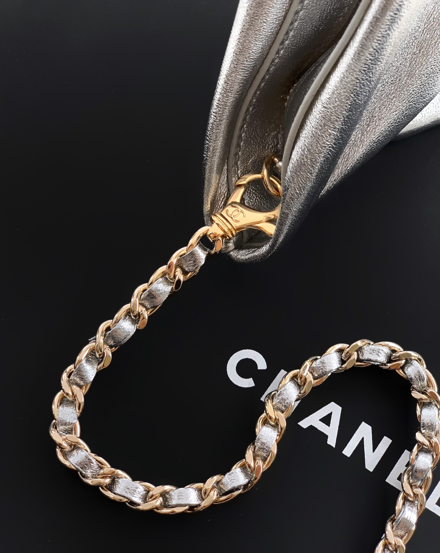 Channel silver bag 83123226 14x24x5cm