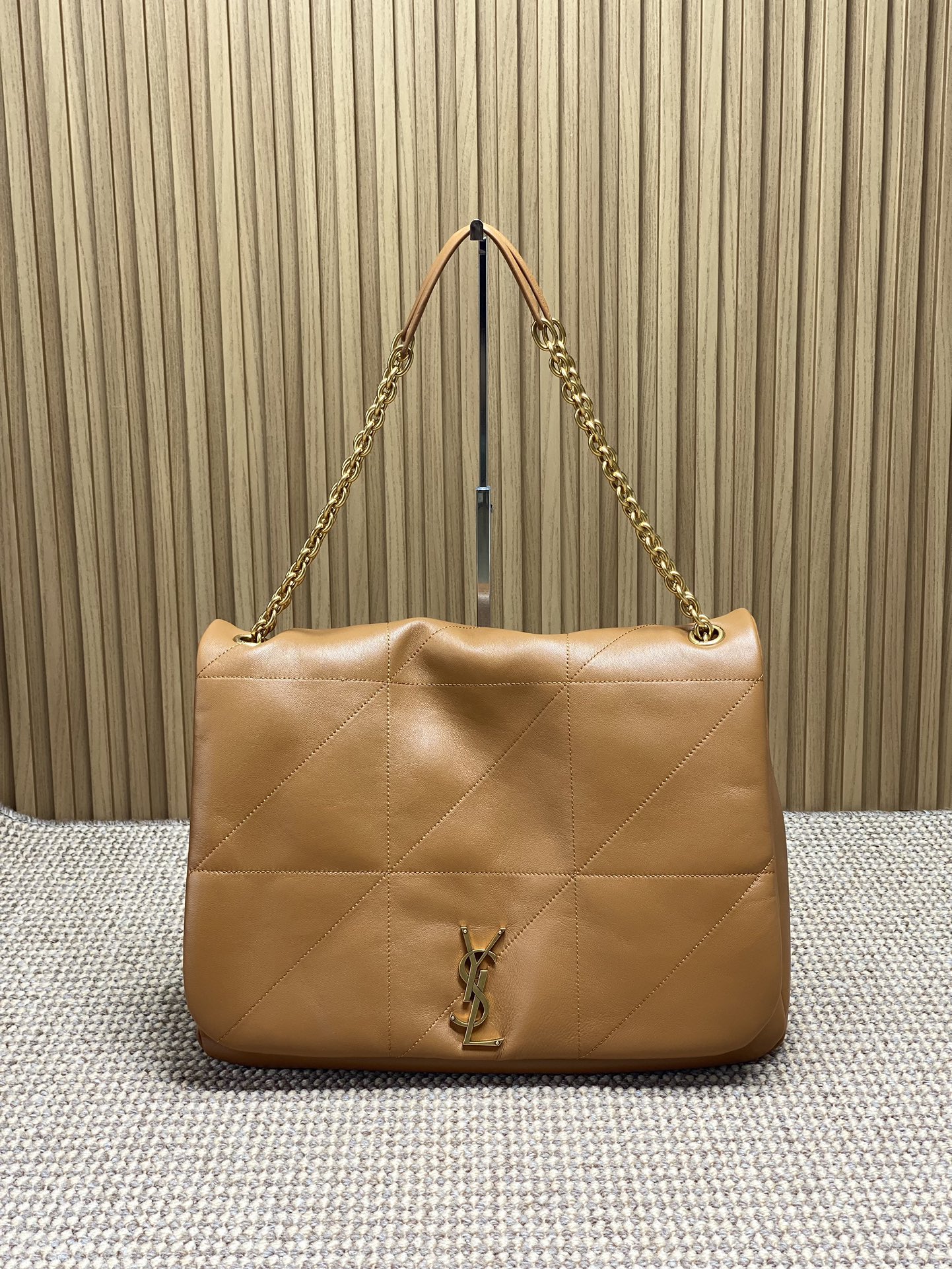 YSL bag 110123286 43×29×9cm