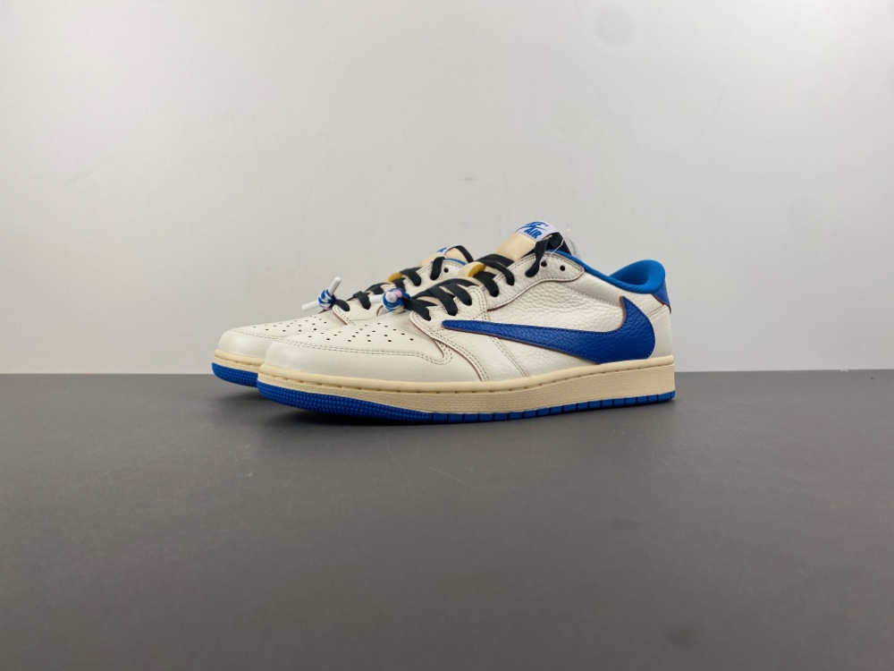 Air Jordan 1 Low OG Travis Scott Fragment DM7866-104