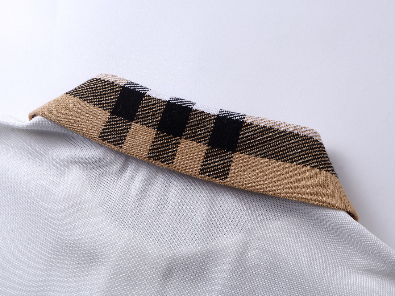 Burberry white polo shirt