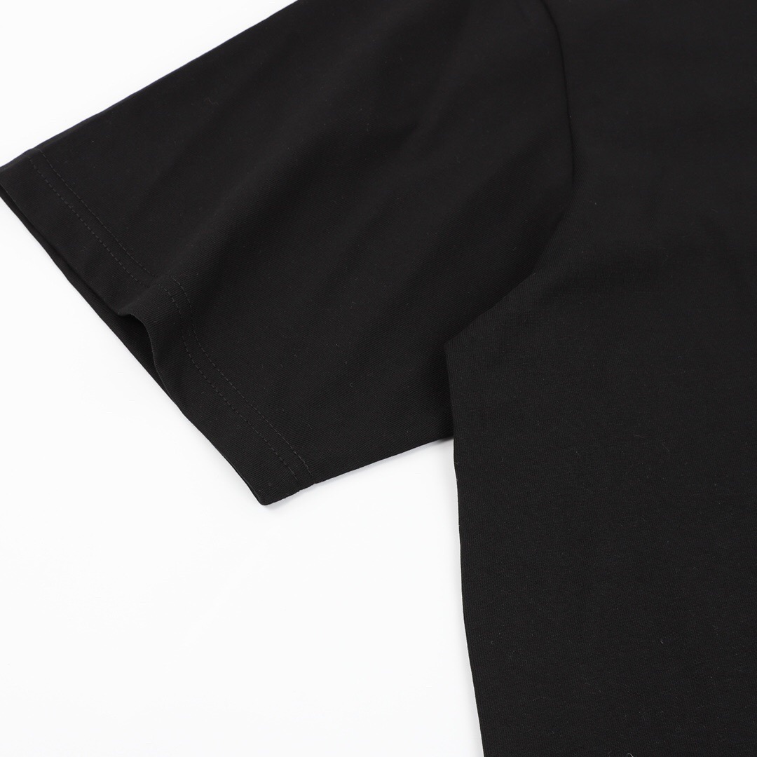 Burberry black t-shirt 02