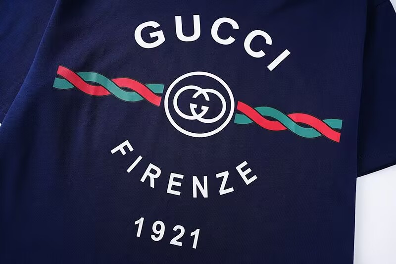 Gucci blue t-shirt