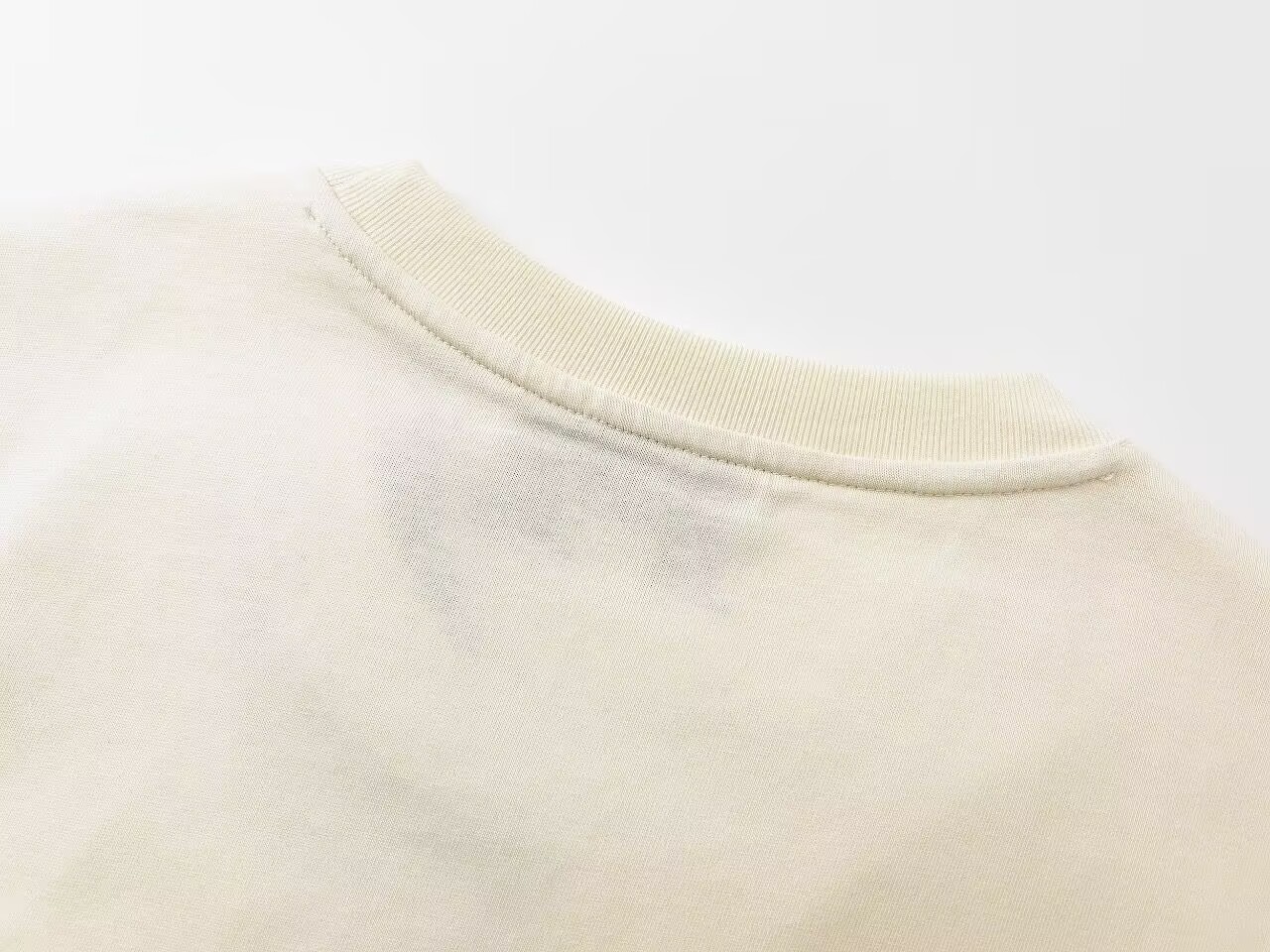 Gucci white t-shirt