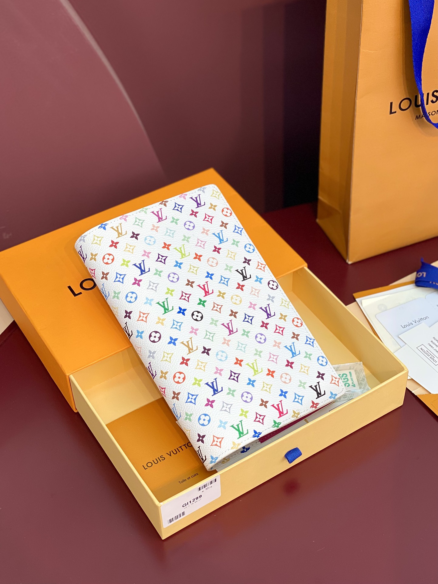 L0UlS VUlTT0N wallet GI1299