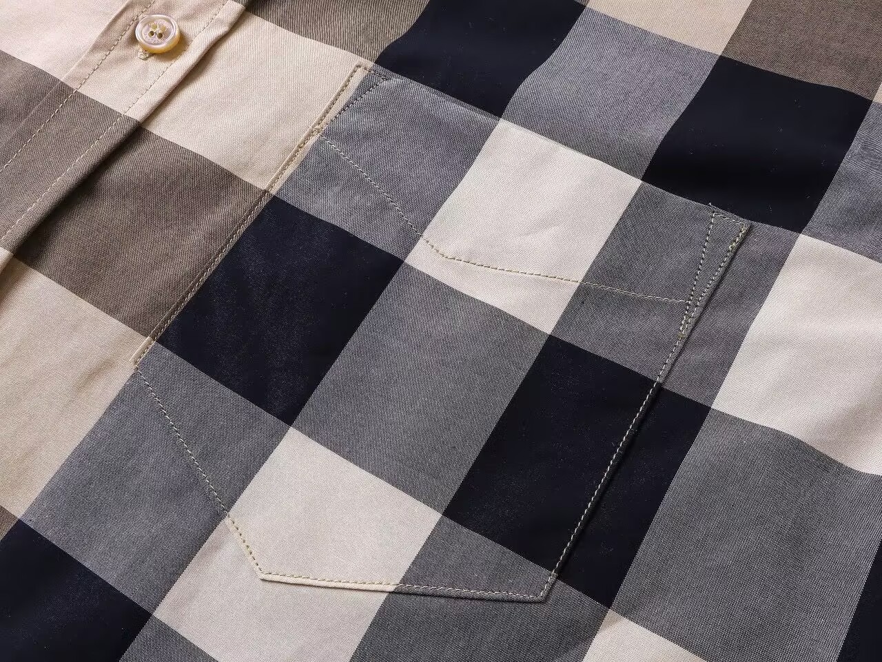 Burberry Khaki shirt