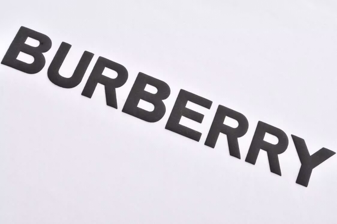 Burberry white t-shirt