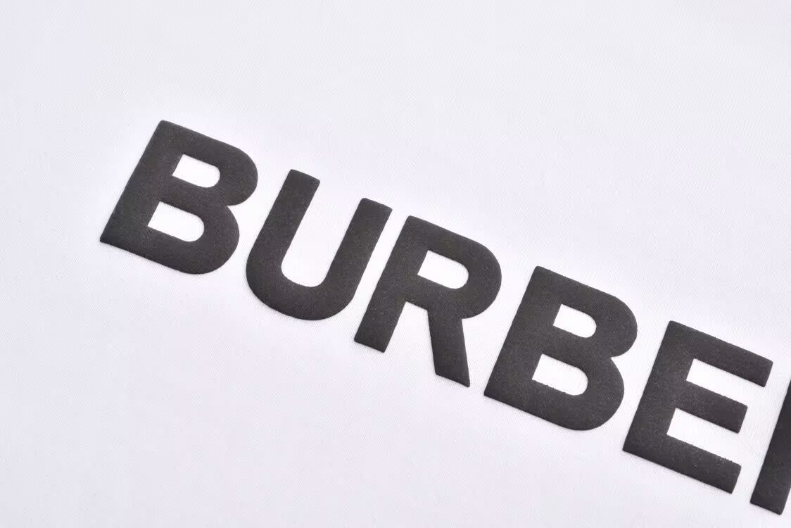 Burberry white t-shirt