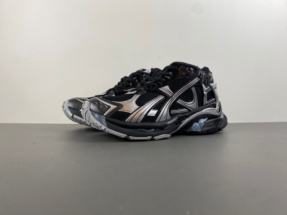 Balenciaga Runner Black Silver 772774 W3RNY 0322