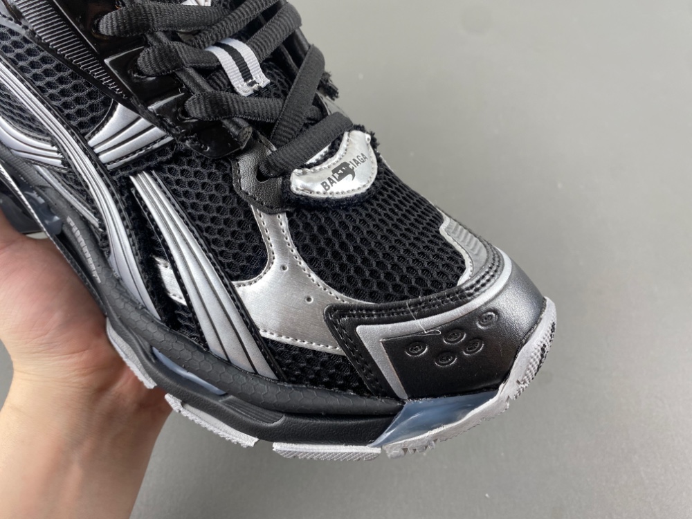 Balenciaga Runner Black Silver 772774 W3RNY 0322
