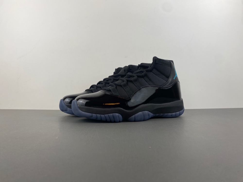 Air Jordan 11 “Gamma” 2025 black CT8012-047