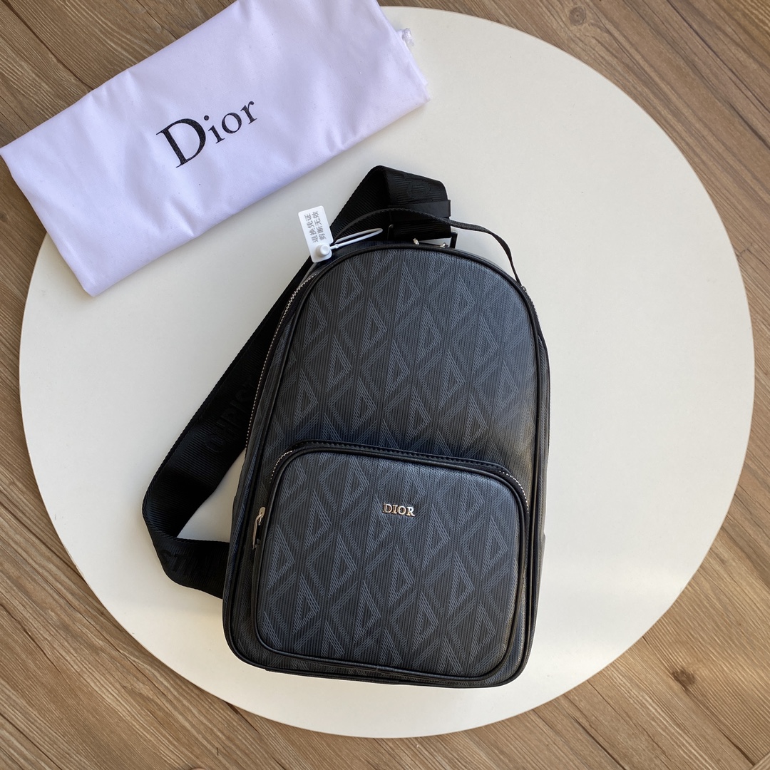 Dior Men Bags 35123116 (21×32×10cm)